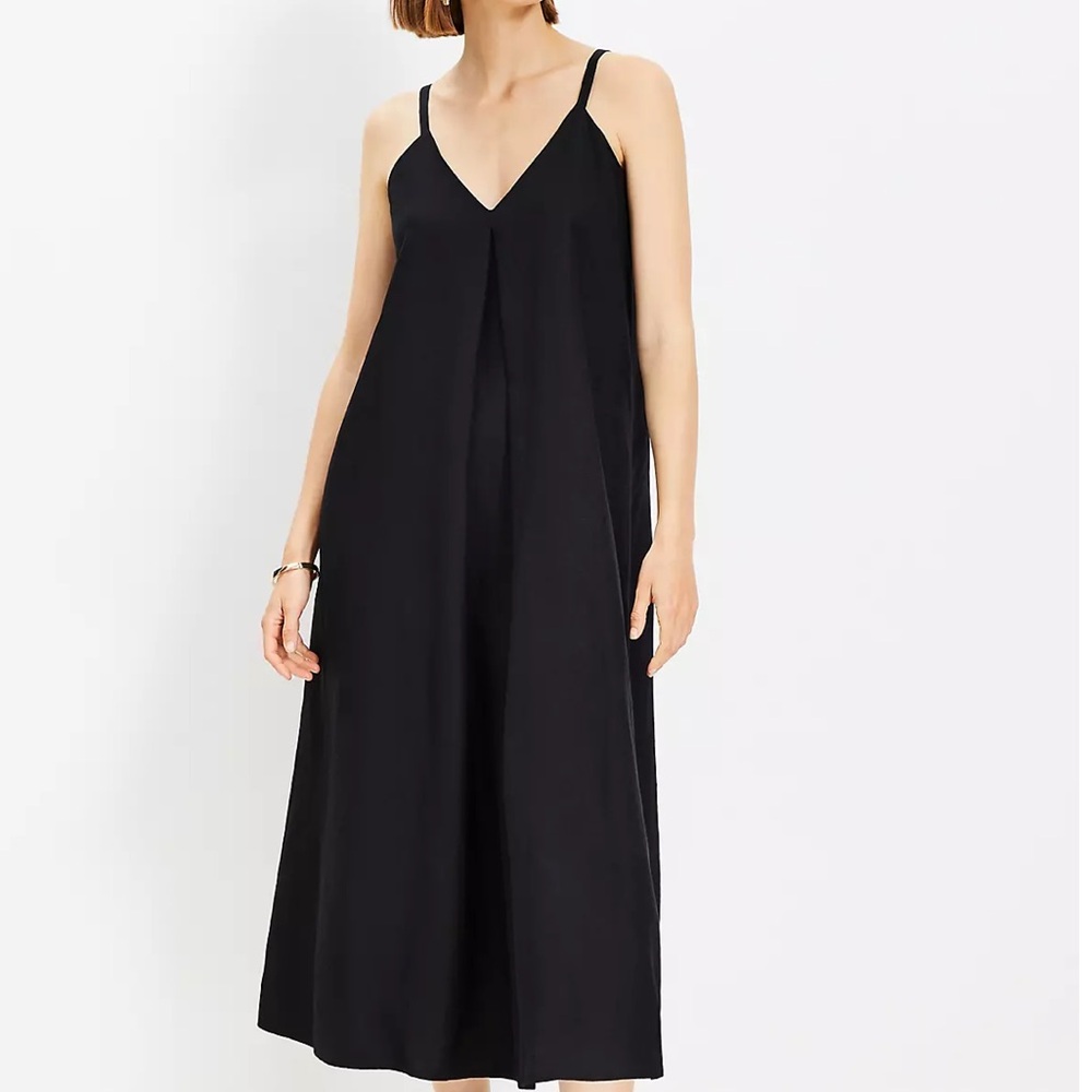 LOFT Pleated Strappy Linen Blend Maxi Dress🎁